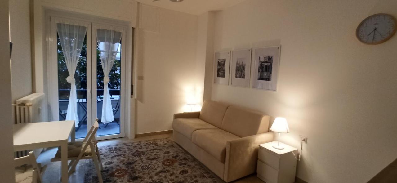 Appartement Smart Studio Porta Venezia à Milan Extérieur photo